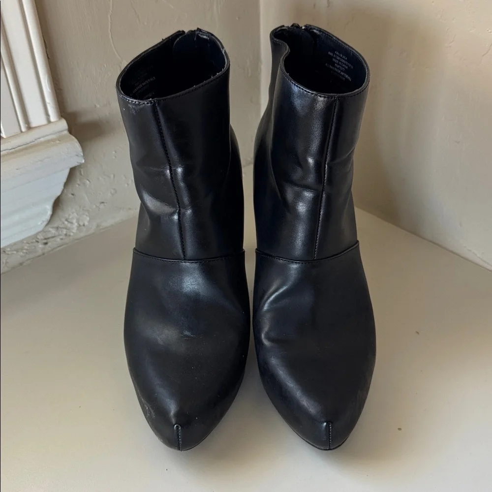 Elle Black Ankle Booties